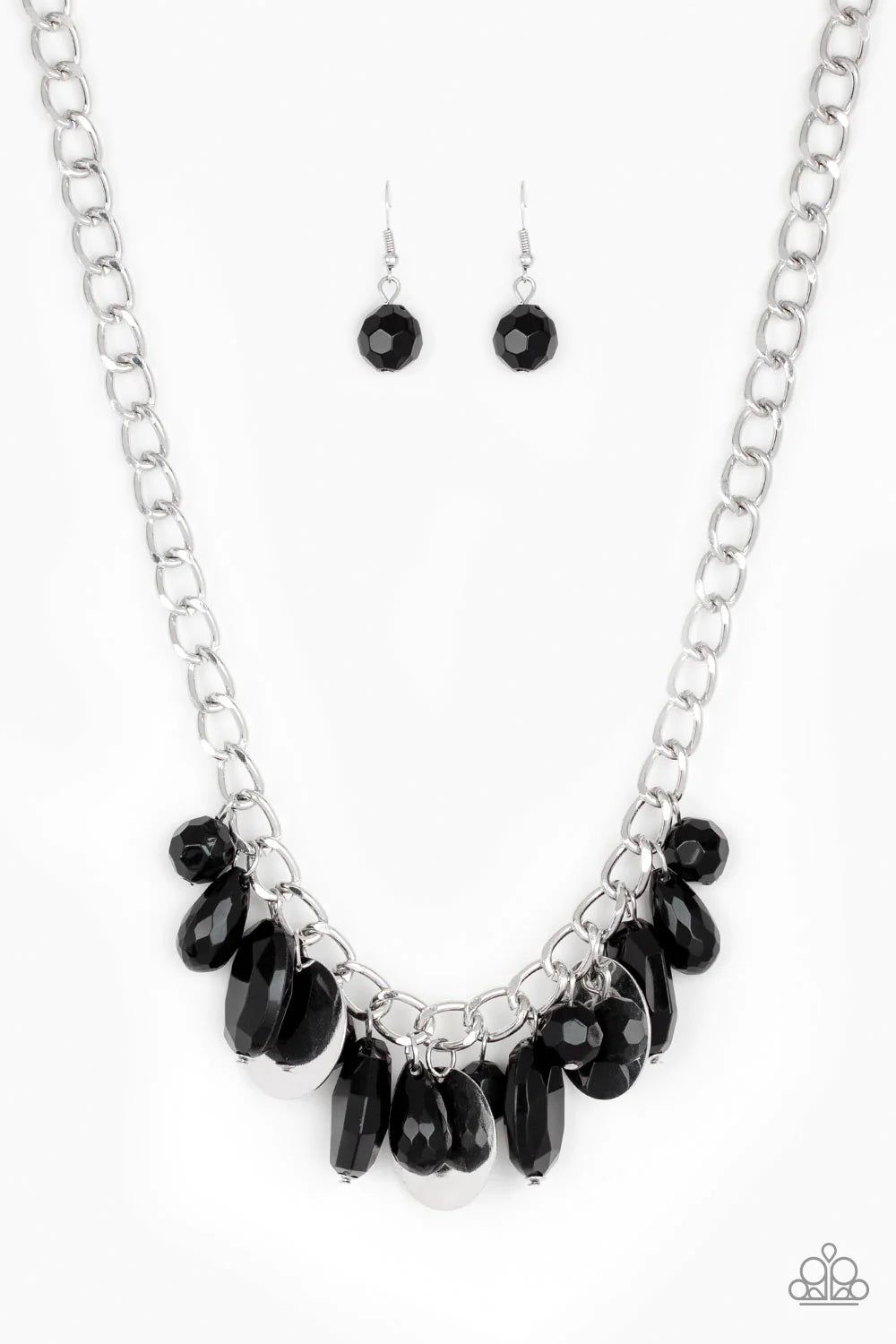 Treasure Shore - Black Necklace