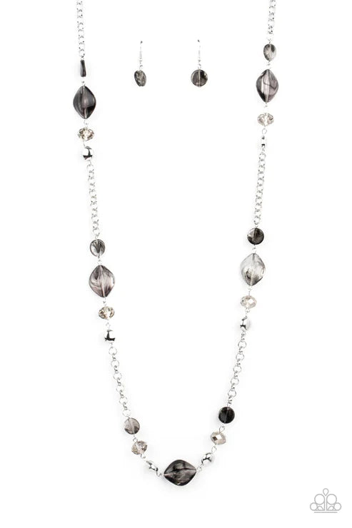 Paparazzi  Light-Scattering Luminosity - Black  Necklace