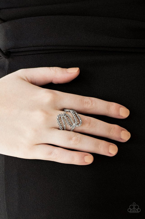 Paparazzi Make Waves - Silver Ring